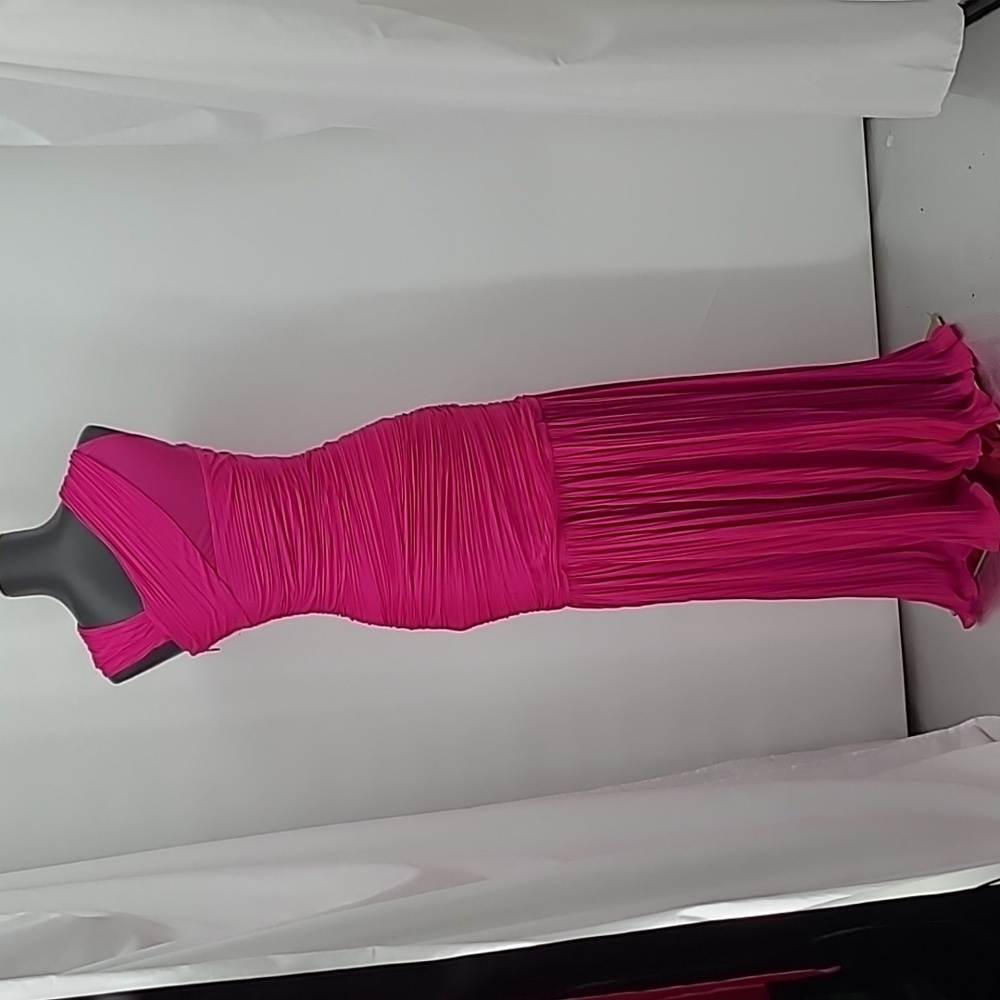 Halston Heritage Ruched Evening Gown Stunninh Fuchsia Pink